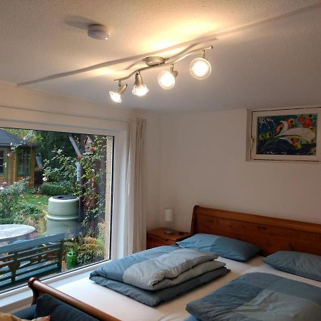 Ruhige, Gemuetliche 1-Zimmer Gartenwohnung Fuer 2 Erwachsene Lübeck Buitenkant foto